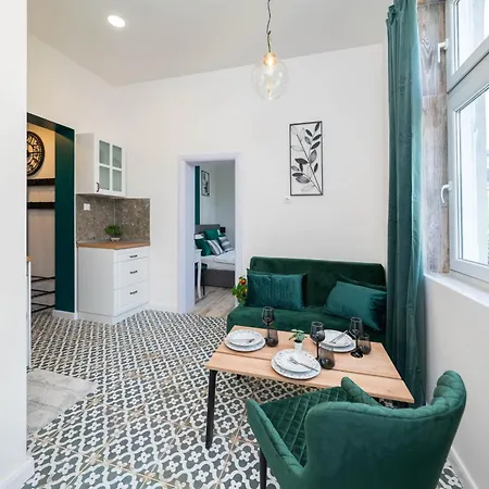 In The Heart Of The Center Apartment